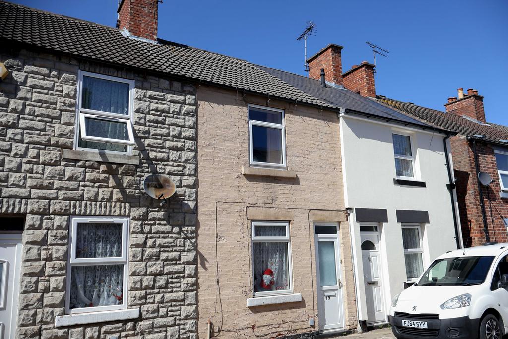 3 bedroom terraced house for sale