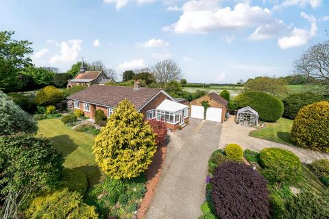 3 bedroom detached bungalow for sale, Mareham Road, High Hameringham, Horncastle, LN9 6PE