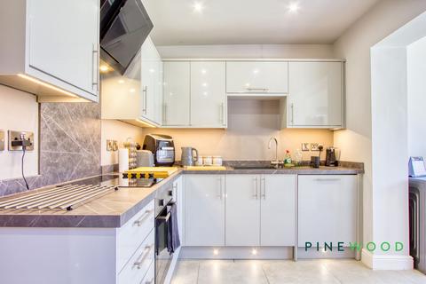 3 bedroom semi-detached house for sale, Sandy Close, Worksop S80