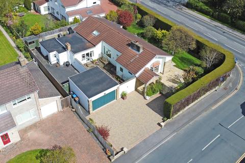 3 bedroom bungalow for sale, Leeds Road, Harrogate, HG2