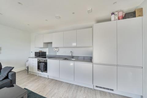 1 bedroom apartment for sale, Marsh Road, Pinner