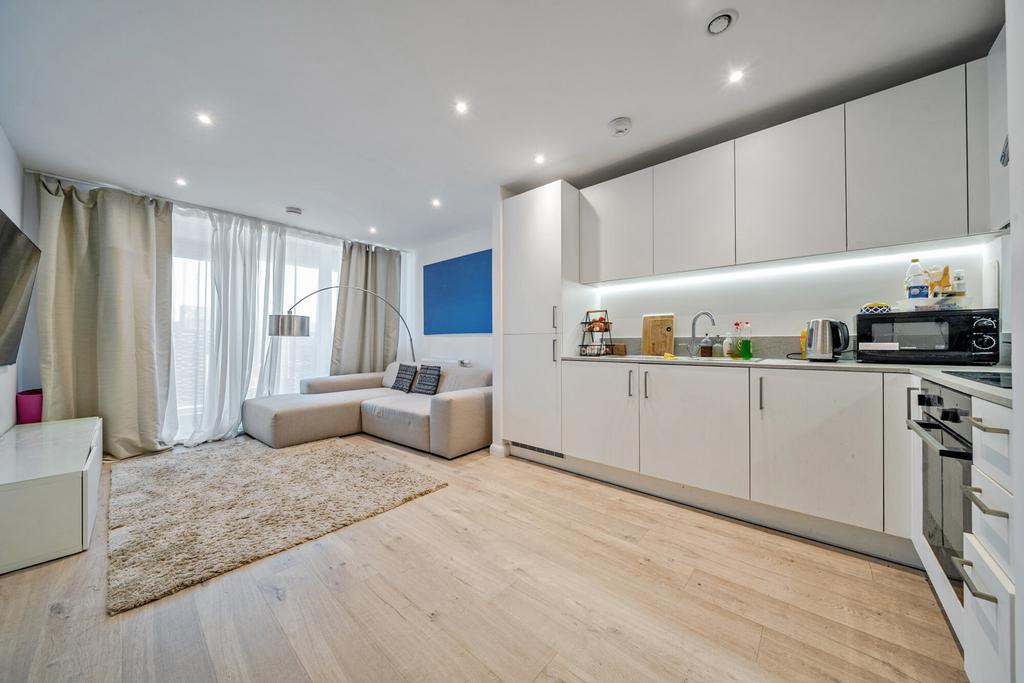 Reception/Kitchen