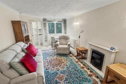 1 bedroom flat for sale, Wake Green Road, Birmingham B13