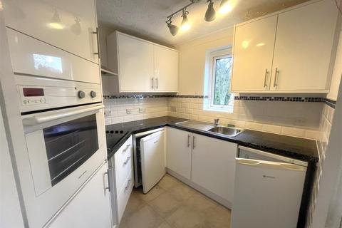 1 bedroom flat for sale, Wake Green Road, Birmingham B13