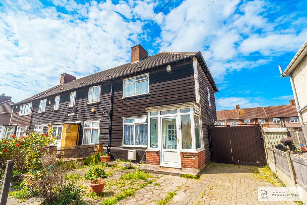 Detached house exterior, garden
