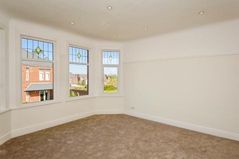 2 bedroom flat for sale, Warwick Drive, WALLASEY
