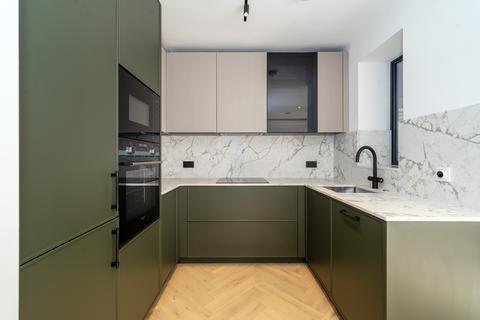 2 bedroom flat for sale, Aylestone Place, Brondesbury Park, London, NW6