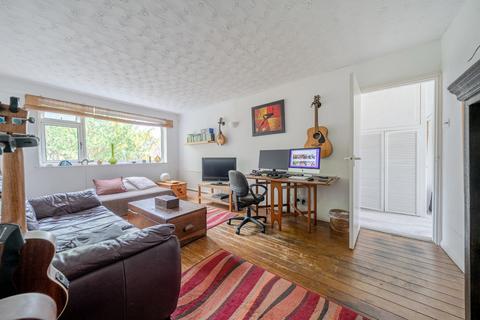 2 bedroom maisonette for sale, Rushmore Close, Bromley, BR1