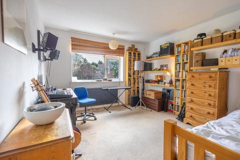 2 bedroom maisonette for sale, Rushmore Close, Bromley, BR1