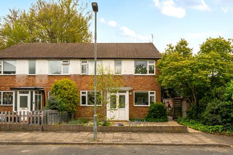 2 bedroom maisonette for sale, Rushmore Close, Bromley, BR1