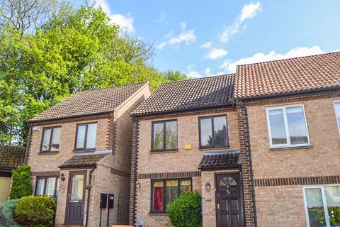 3 bedroom semi-detached house to rent, Ecton Park Road, Northampton, NN3
