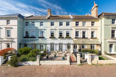 6 bedroom terraced house for sale, Upperton Gardens, Eastbourne BN21