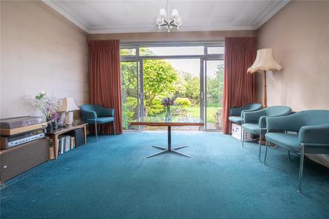 2 bedroom bungalow for sale, Gladstone Avenue, Twickenham