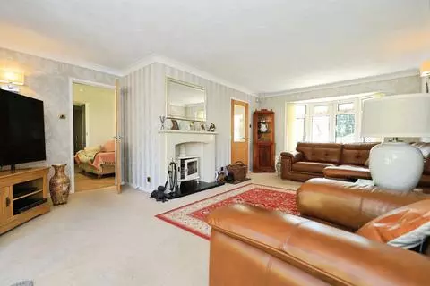 5 bedroom detached house for sale - Widok 4