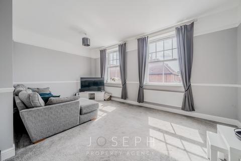 3 bedroom flat for sale, Foxhall Road, Ipswich, IP3