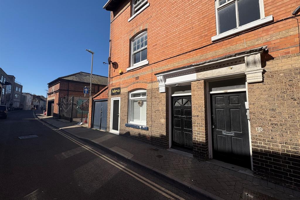 1 bedroom flat to rent