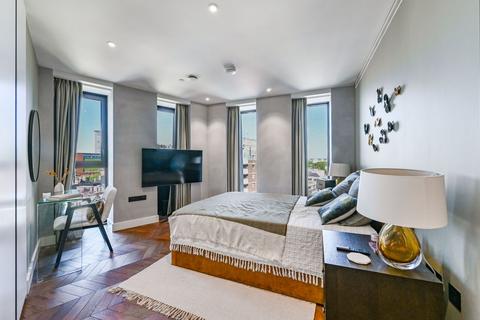 2 bedroom flat for sale, Newton Street, Covent Garden, London, WC2B