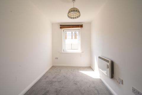 2 bedroom flat for sale, Luton Road, Plaistow, London, E13