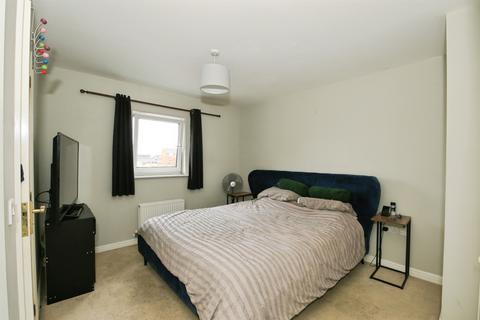 2 bedroom flat for sale, Brickstead Road, Hampton Centre, Peterborough
