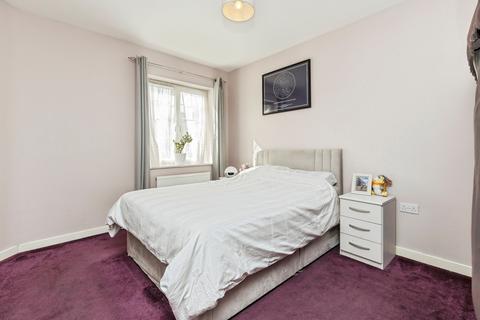2 bedroom flat for sale, Somerley Drive, Crawley, West Sussex, RH10