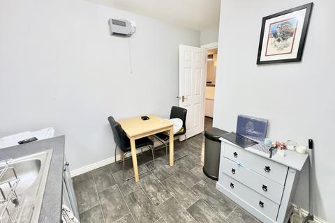 2 bedroom flat for sale, Limekiln Court, Wallsend NE28