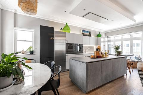 Radnor Mews, Hyde Park Estate, London, W2