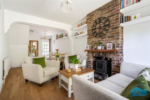 2 bedroom terraced house for sale, Hammers Lane, Mill Hill, London, NW7