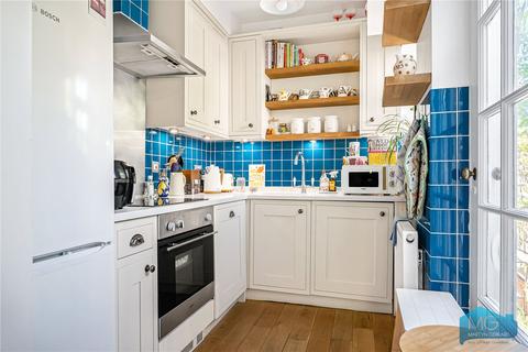 2 bedroom terraced house for sale, Hammers Lane, Mill Hill, London, NW7