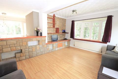 3 bedroom semi-detached house for sale, Cairngorm Place, Farnborough GU14