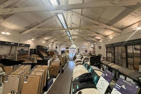 Retail property (high street) to rent, 340 Battlefield Rd Glasgow G42 9JD