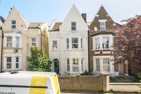 2 bedroom flat to rent, Romola Road, London SE24