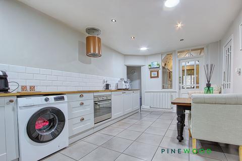 undefined, Bakewell Road, Matlock DE4