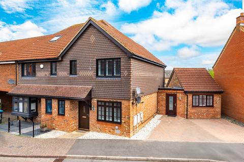 Semi-detached house - Garwood Crescent, Grange Farm, MK8