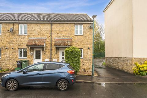 2 bedroom end of terrace house for sale, Highwood Drive, STROUD GL6