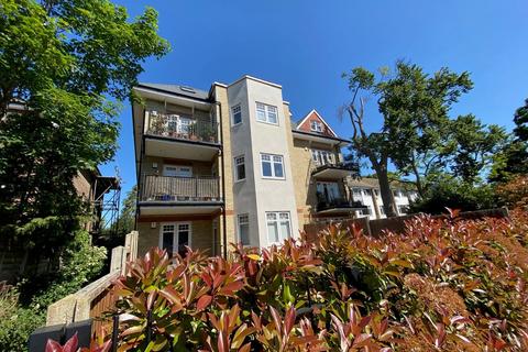 2 bedroom apartment for sale, Oaklands Road, Bromley BR1