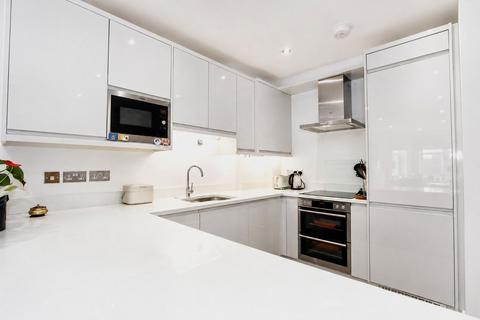 2 bedroom apartment for sale, Oaklands Road, Bromley BR1