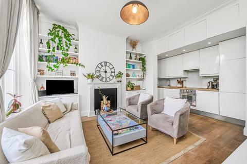 2 bedroom flat to rent, Brixton Road, London SW9