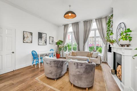 2 bedroom flat to rent, Brixton Road, London SW9