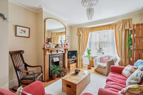 2 bedroom terraced house for sale, Glencoe Road, Bushey, WD23