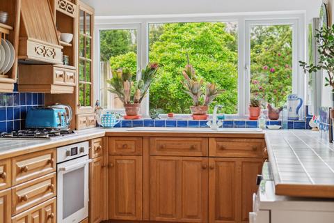 2 bedroom terraced house for sale, Glencoe Road, Bushey, WD23