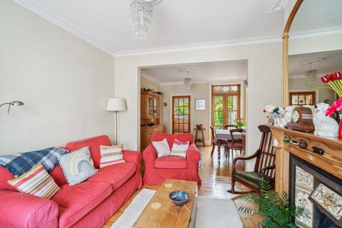 2 bedroom terraced house for sale, Glencoe Road, Bushey, WD23