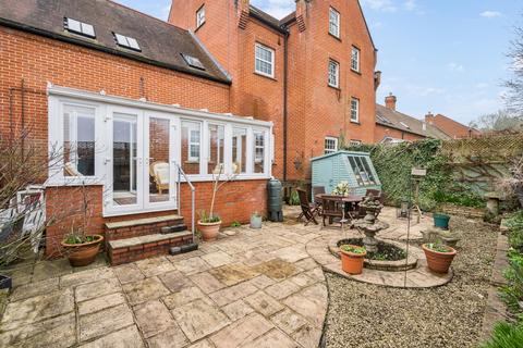 2 bedroom ground floor flat for sale, Whielden Street, Old Amersham