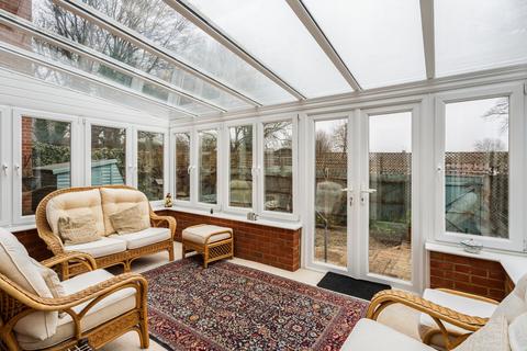 2 bedroom ground floor flat for sale, Whielden Street, Old Amersham