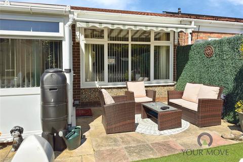 2 bedroom bungalow for sale, Rockall Avenue, East Sussex BN23