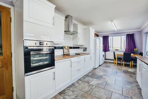 3 bedroom detached bungalow for sale, Mere Booth Road, Langrick, Boston