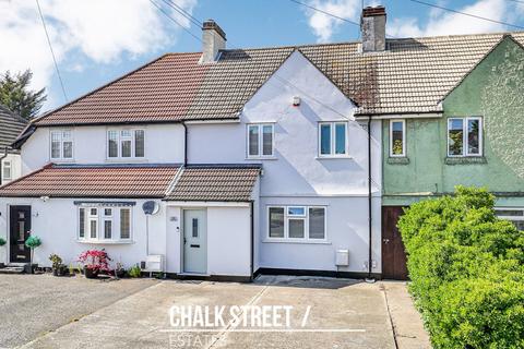Priors Park, Hornchurch, RM12