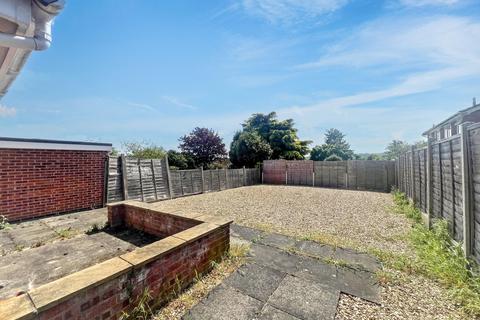 2 bedroom semi-detached bungalow for sale, Ely Way, Grantham NG31