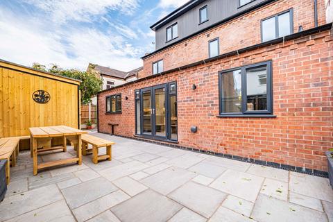 1 bedroom detached house to rent, Gladstone Street, Long Eaton, NG10