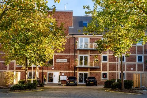 undefined, Alton Mews, Aylesbury, HP19