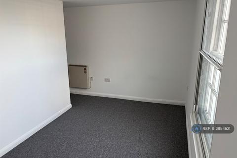 1 bedroom flat to rent, High St, Maidstone, ME14